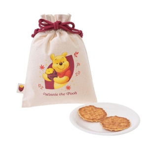 束口袋 プーさん ワッフルクッキー 巾着入り SWEET POTATO FLAVOR DSJ2608D